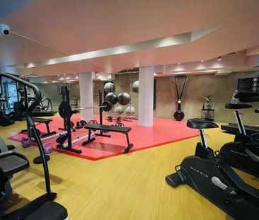 3 bedroom serviced apartment to rent - Photo 3