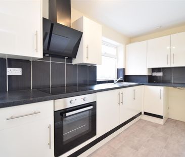 Manor Road, Ossett, West Yorkshire - Photo 5