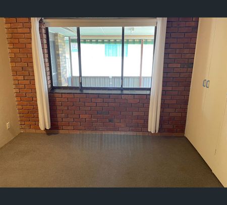 7 Binda Place, Ashmont, NSW 2650 - Photo 2
