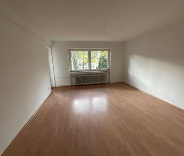 3-Zimmer-Wohnung in Herne Horsthausen mit Balkon, Boden und Tapeten - Foto 1