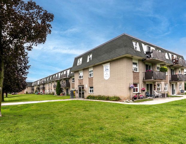 Sydenham Manor Apartments | 2755 5th Ave. W., Owen Sound - Photo 1