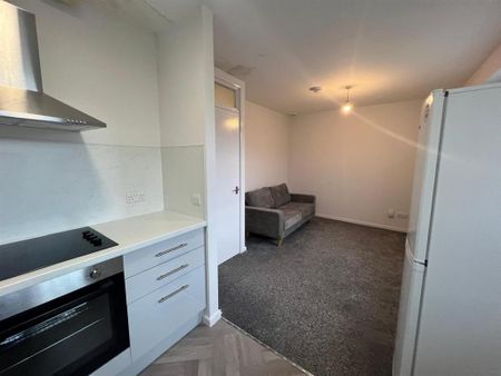 1 bedroom apartment to rent - Photo 2