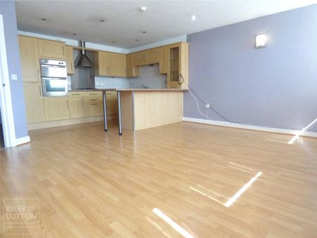 2 bedroom apartment to rent - Photo 5