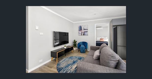 Only 2 rooms left! Fully Furnished student accommodation. - Photo 1