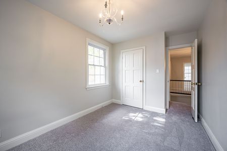 For Lease - 29 Hartfield Road, Toronto, Ontario - Photo 4