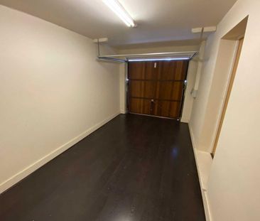 4 bedroom townhouse to rent - Photo 3