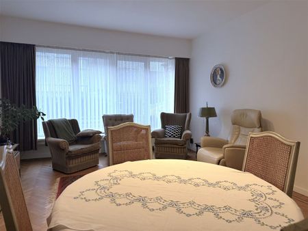 Appartement te huur in Berchem - Photo 2