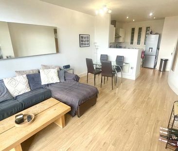 2 bedroom apartment to rent - Photo 2