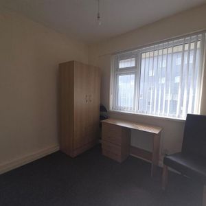 2 bedroom house to rent - Photo 3