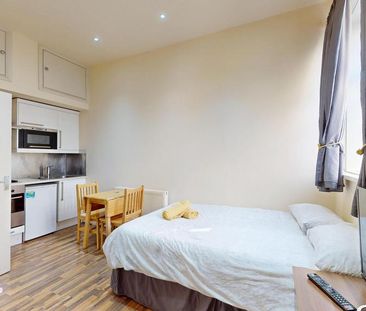 Studio to rent - Photo 3