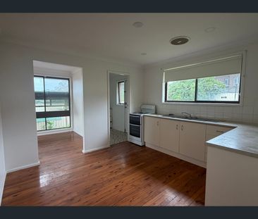 16 Elouera Crescent, Woodbine, NSW 2560 - Photo 5