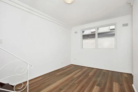 3/49 Thomas Street, - Photo 4