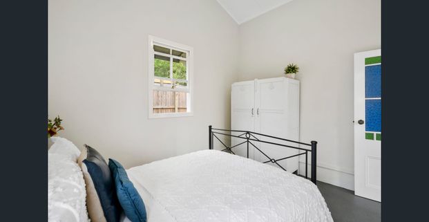 Spades Cottage – Lovingly Restored And Surrounded By Natural Beauty - Photo 1