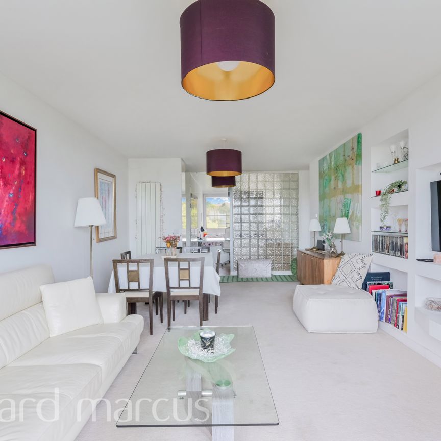 Wimbledon Park Road, . - Photo 1