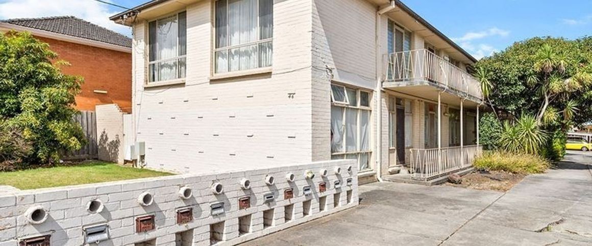 Stylish 2-Bedroom Apartment in Prime Dandenong Location! - Photo 1