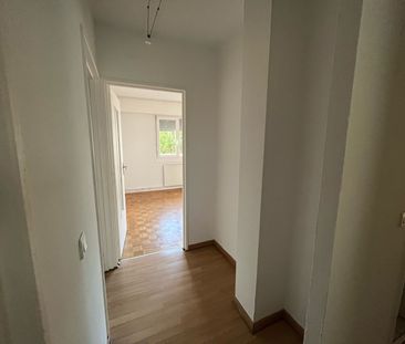 Location Appartement 4 pièces 98m² - Photo 4