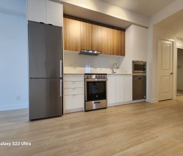 For Lease - 50 Upper Mall Way Unit# B802, Vaughan, Ontario - Photo 4