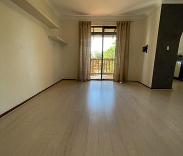 Stylish & Convenient Living in the Heart of Inglewood - Photo 1