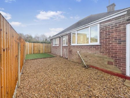 2 bedroom bungalow to rent - Photo 4