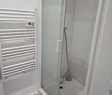 Location Appartement 1 pièce 28m² MARSEILLE 15ème - Photo 1