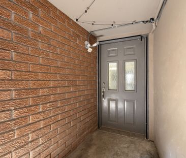 For Lease - 124 Argyle Street Unit# Basement, Toronto, Ontario - Photo 3