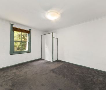 3 Bedroom Split Level House - Photo 6