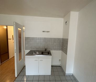 Location Appartement 1 pièce 28m² PONTAULT COMBAULT 77340 - Photo 3