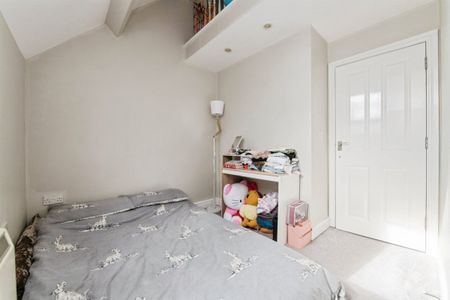 West Street, AXMINSTER - Photo 5