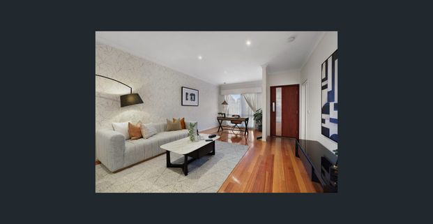 Carefree Style with a Spacious Ambience - Photo 1