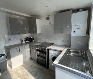 Room in a Shared House, Manor Farm Road, HA0 - Photo 6