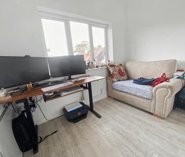 4 bedroom detached house to rent - Photo 6