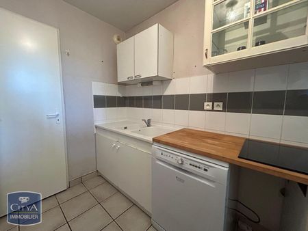 Location Appartement 3 pièces 62m² MONTAUBAN 82000 - Photo 3