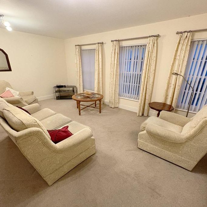 2 bedroom flat to rent - Photo 1