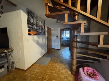 Appartement de 2.5 pièces mansardé au duplex au 3ème étage - Photo 5