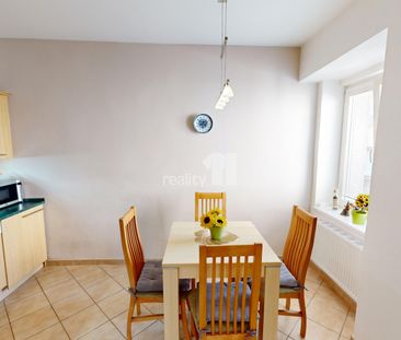 Pronájem bytu 3+kk 91 m² - Fotografie 3