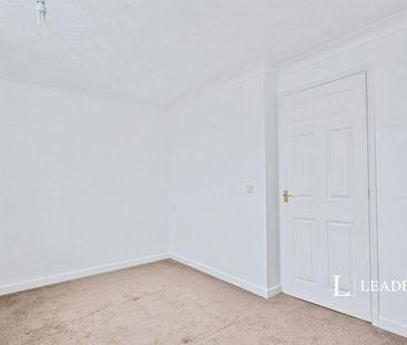 2 bedroom house to rent Woodrow Place, Spalding, Lincolnshire, PE11 - Photo 5