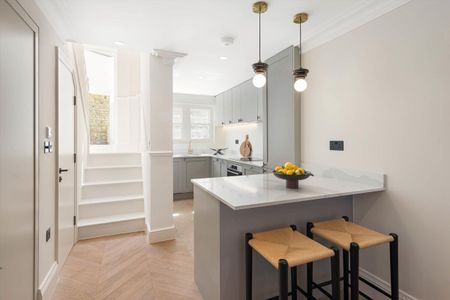 An immaculately presented three bedroom house to rent in the heart of Belgravia, SW1. - Photo 5