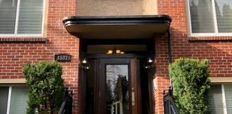 *** Classic Shaughnessy Bachelor Apartment For Rent *** NO PETS *** - Photo 2