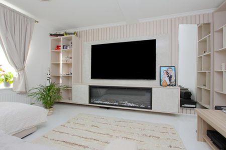 1 bedroom ground floor flat to rent - Photo 3