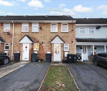 2 bedroom Terraced House to let - Photo 6