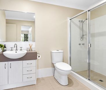2 BEDROOM DUPLEX IN GREAT LOCATION! - Photo 5