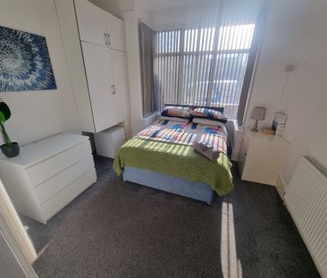 Room in a Shared House, Hart Road, B24 - Photo 5