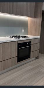 Brand New Studio Apartment - Available now! - Photo 4