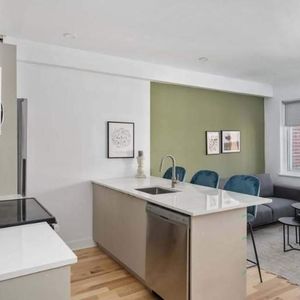 2 CH - 1 SDB - Montreal - $1,895 /mo - Photo 2