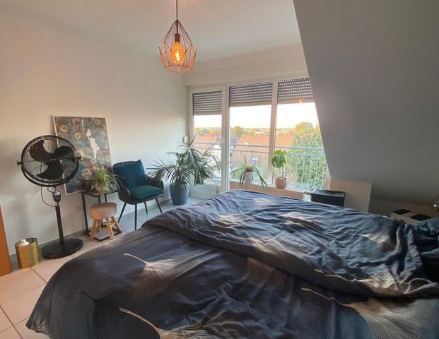 Lichtdurchflutete Dachgeschoß Wohnung mit 2 Balkonen - Photo 1