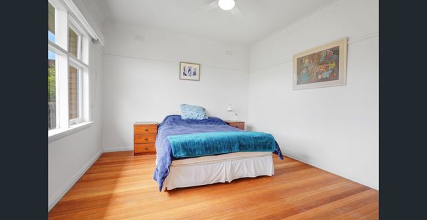 Expansive Family Home - Photo 1