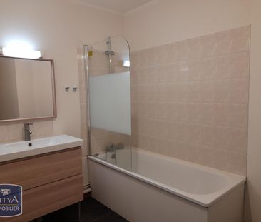 Location Appartement 3 pièces 87m² CHINON 37500 - Photo 2