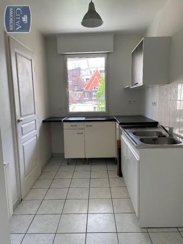 Location Appartement 3 pièces 68m² LILLE 59000 - Photo 4