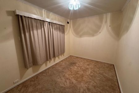 Spacious Family Home with Large Backyard in Valley View - Photo 4