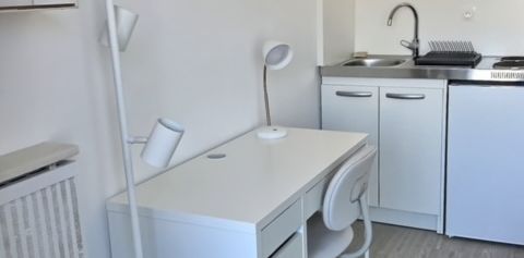 Beau studio meublé- 14.65 m²- VUE DEGAGEE - Photo 2